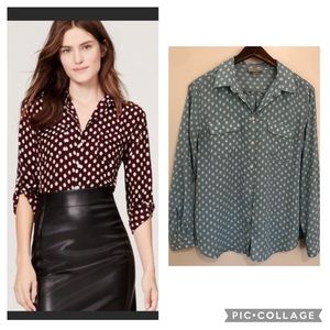 Loft Teal/turquoise button up White Acorn Print chest pocket Blouse Size Medium.